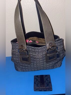 Coach Navy Blue Signature Tote Leather Straps & Wallet